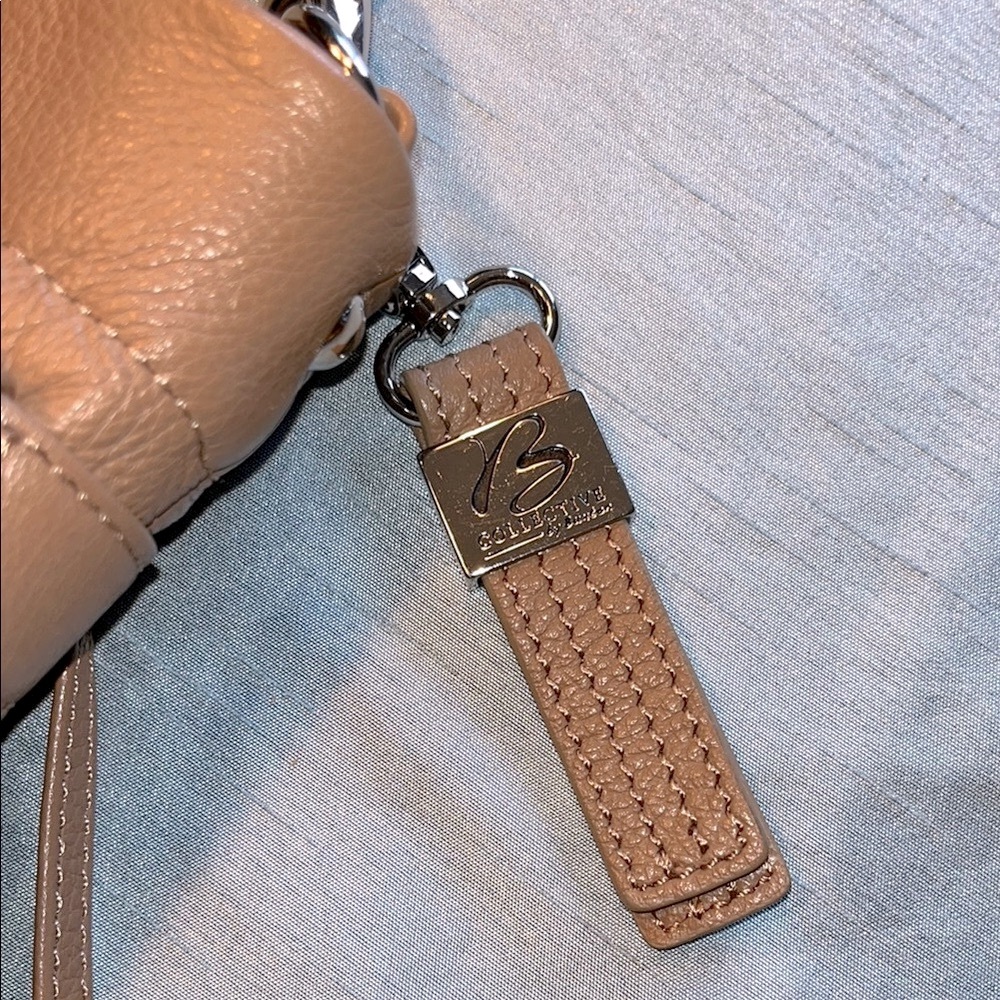 B-Collective by Buxton Elegant Tan Leather Large Hobo Shoulder Bag - Picture 9 of 16